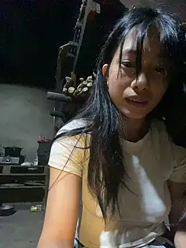 EmLy02 online show from 25, 9, 2025