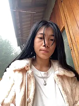 EmLy02 online show from 1, 11, 2025