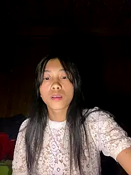 EmLy02 online show from 6, 10, 2025