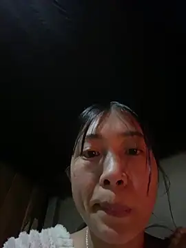 Snapshot of EmLy02 chatting on 7, 2, 2026 EmLy02 online show from 7, 2, 2026