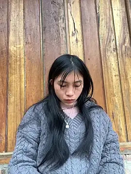 Snapshot of EmLy02 chatting on 9, 2, 2026 EmLy02 online show from 9, 2, 2026