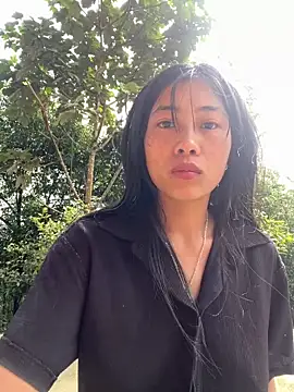 Snapshot of EmLy02 chatting on 21, 2, 2026 EmLy02 online show from 21, 2, 2026