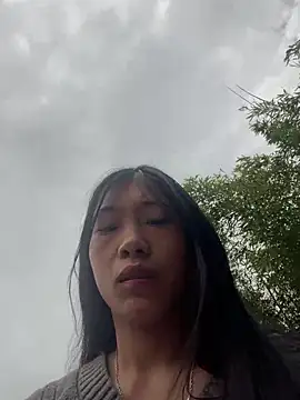 EmLy02 online show from 19, 4, 2026