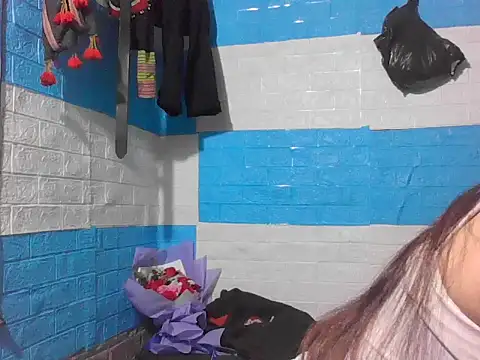 fanchunn online show from 18, 10, 2025