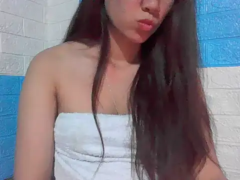 fanchunn online show from 4, 10, 2025