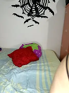 Emily  Hott online show from 8, 10, 2025