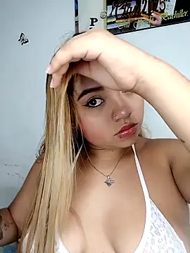 Emily  Hott online show from 3, 5, 2026