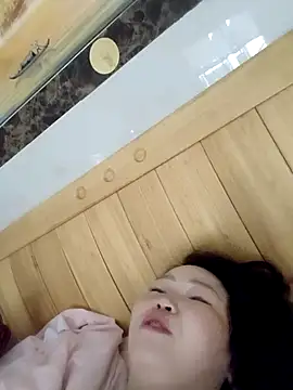 Snapshot of lingling5200 chatting on 3, 10, 2025 lingling5200 online show from 3, 10, 2025