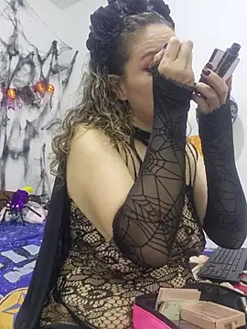 Nina vallon online show from 31, 10, 2025