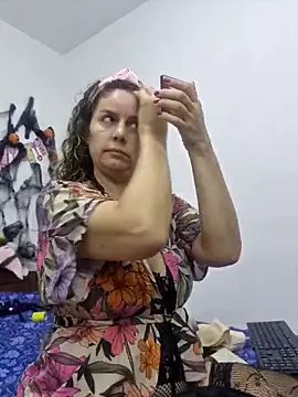 Nina vallon online show from 17, 10, 2025