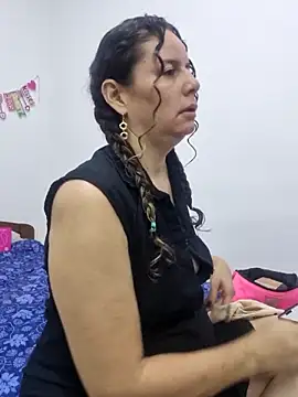 Nina vallon online show from 11, 10, 2025