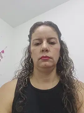 Nina vallon online show from 6, 3, 2026