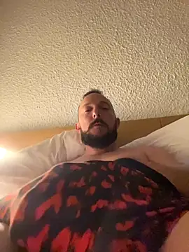 AZOPMOB18999 online show from 15, 10, 2025