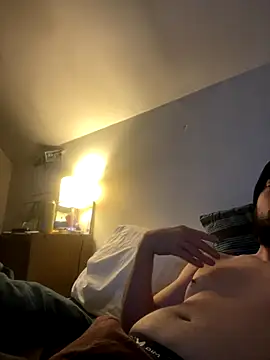 AZOPMOB18999 online show from 31, 10, 2025