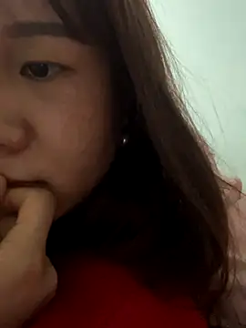 qinejr37 online show from 4, 10, 2025