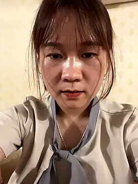 qinejr37 online show from 15, 9, 2025