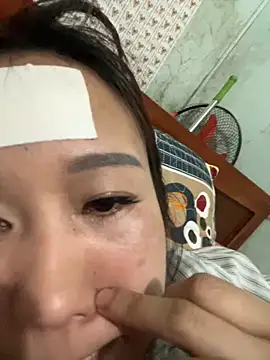 qinejr37 online show from 12, 11, 2025