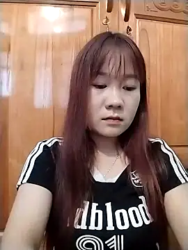 qinejr37 online show from 1, 10, 2025