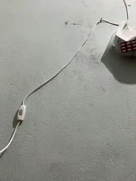 qinejr37 online show from 15, 11, 2025