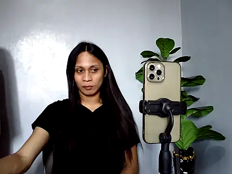 missruffa online show from 23, 9, 2025