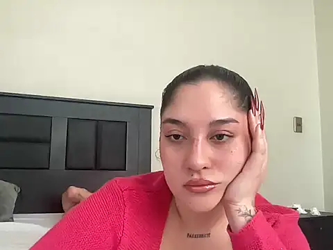 smokemilv online show from 7, 10, 2025