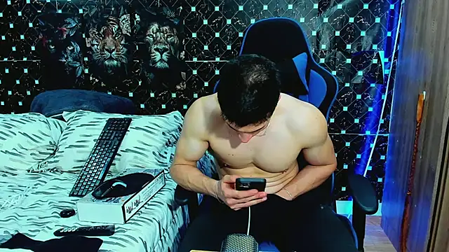 javiersexymann online show from 1, 7, 2026