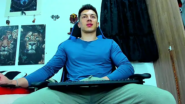 javiersexymann online show from 16, 3, 2025