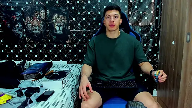 javiersexymann online show from 10, 4, 2026