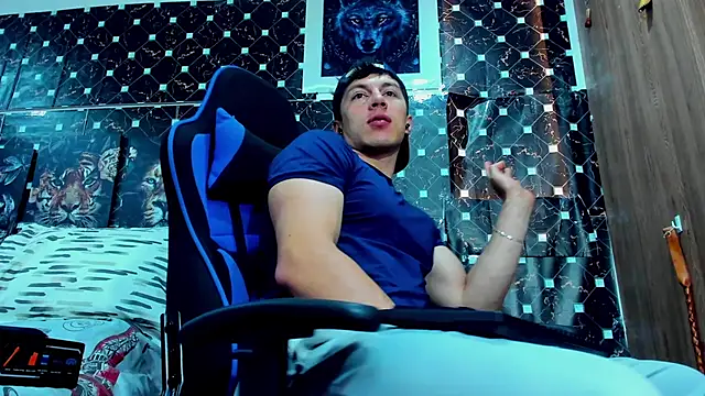 javiersexymann online show from 14, 1, 2026