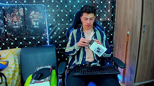 javiersexymann online show from 30, 9, 2025