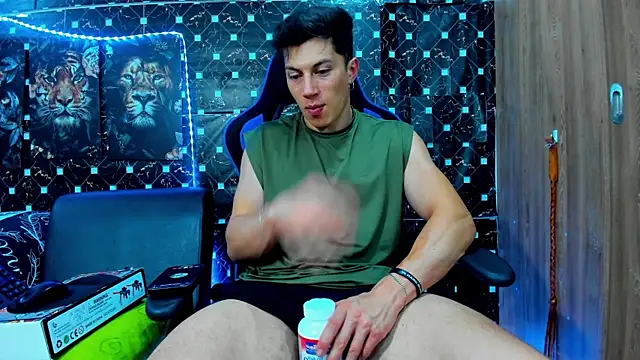 javiersexymann online show from 12, 9, 2025