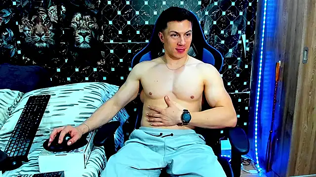 javiersexymann online show from 21, 7, 2026