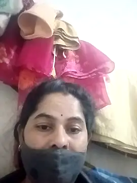 JULEE-740 online show from 10, 11, 2025