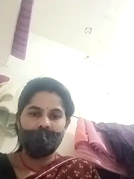 JULEE-740 online show from 13, 11, 2025