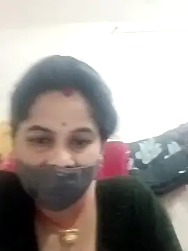 JULEE-740 online show from 7, 11, 2025