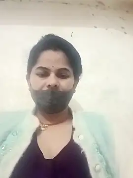 JULEE-740 online show from 29, 11, 2025