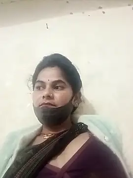 JULEE-740 online show from 3, 12, 2025