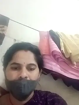 JULEE-740 online show from 11, 11, 2025