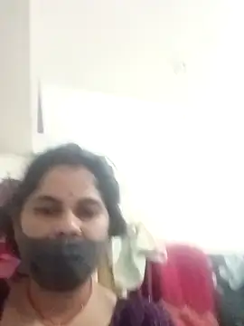 JULEE-740 online show from 7, 11, 2025