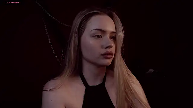 AvroraGoldie online show from 3, 12, 2025