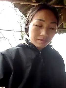 lucybaby00 online show from 4, 2, 2026