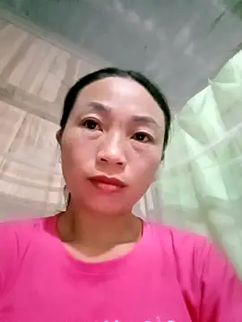 lucybaby00 online show from 15, 10, 2025