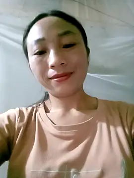 lucybaby00 online show from 23, 10, 2025