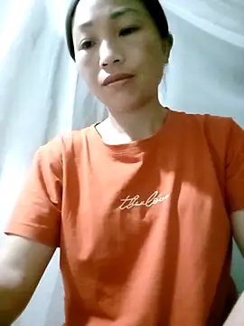 Snapshot of lucybaby00 chatting on 16, 4, 2026 lucybaby00 online show from 16, 4, 2026