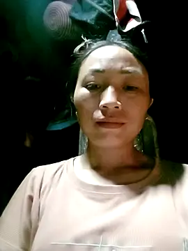 Snapshot of lucybaby00 chatting on 15, 4, 2026 lucybaby00 online show from 15, 4, 2026