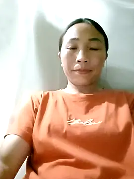 Snapshot of lucybaby00 chatting on 16, 4, 2026 lucybaby00 online show from 16, 4, 2026