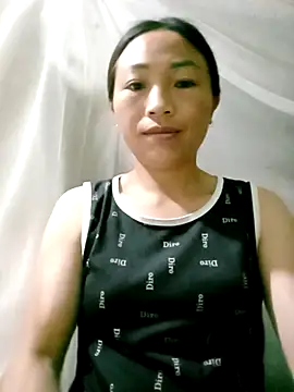 Snapshot of lucybaby00 chatting on 11, 4, 2026 lucybaby00 online show from 11, 4, 2026