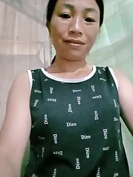 Snapshot of lucybaby00 chatting on 30, 6, 2026 lucybaby00 online show from 30, 6, 2026