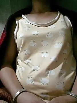 Snapshot of lucybaby00 chatting on 19, 7, 2026 lucybaby00 online show from 19, 7, 2026