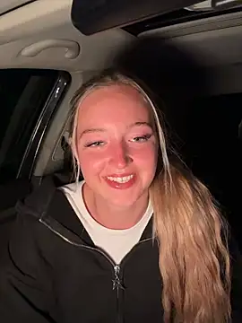 emilypeperoni online show from 16, 6, 2026